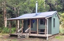 Maropea Forks Hut