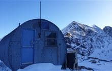 Barron Saddle Hut