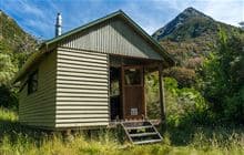Julia Hut