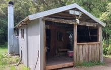 Sayer Hut