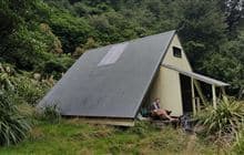 Daphne Hut