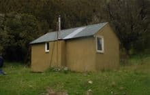 Steyning Hut