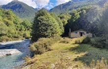 George Lyon Hut