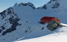 Plateau Hut