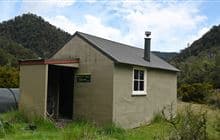 Tiraumea Hut