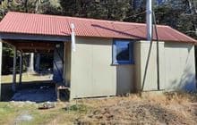 Basins Hut
