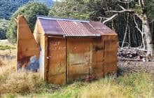 North Esk Hut (dilapidated)