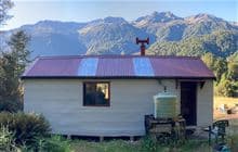 Kiwi Hut – West Coast